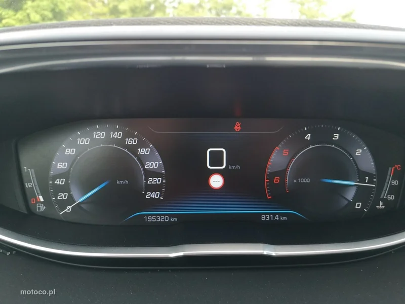 Peugeot 5008 13
