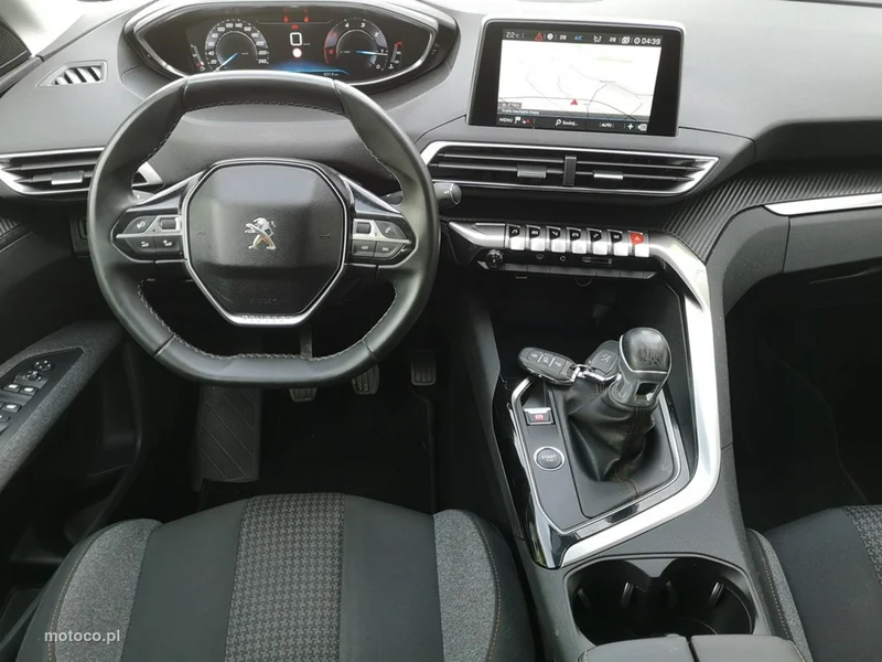 Peugeot 5008 17