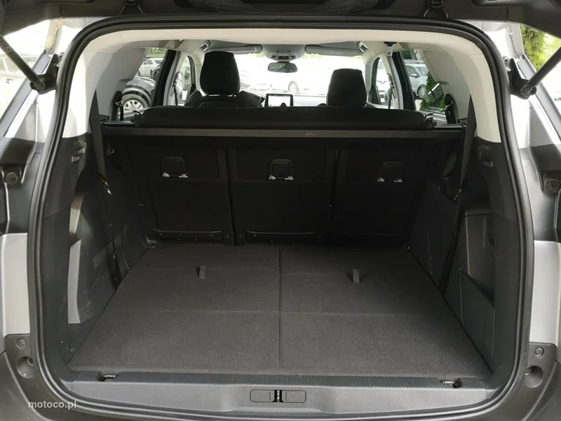 Peugeot 5008 26