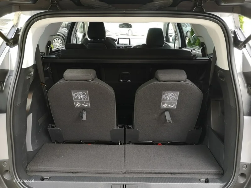 Peugeot 5008 27