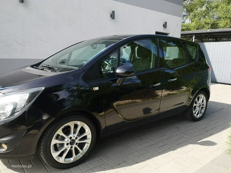 Opel Meriva B 10