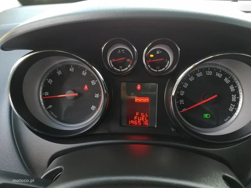 Opel Meriva B 13