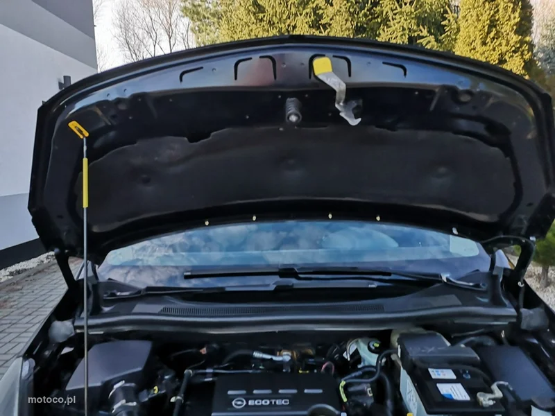 Opel Meriva B 21