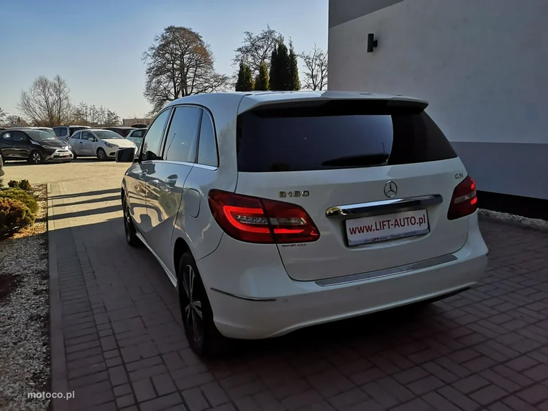 Mercedes-Benz Klasa B W246 B 180 11