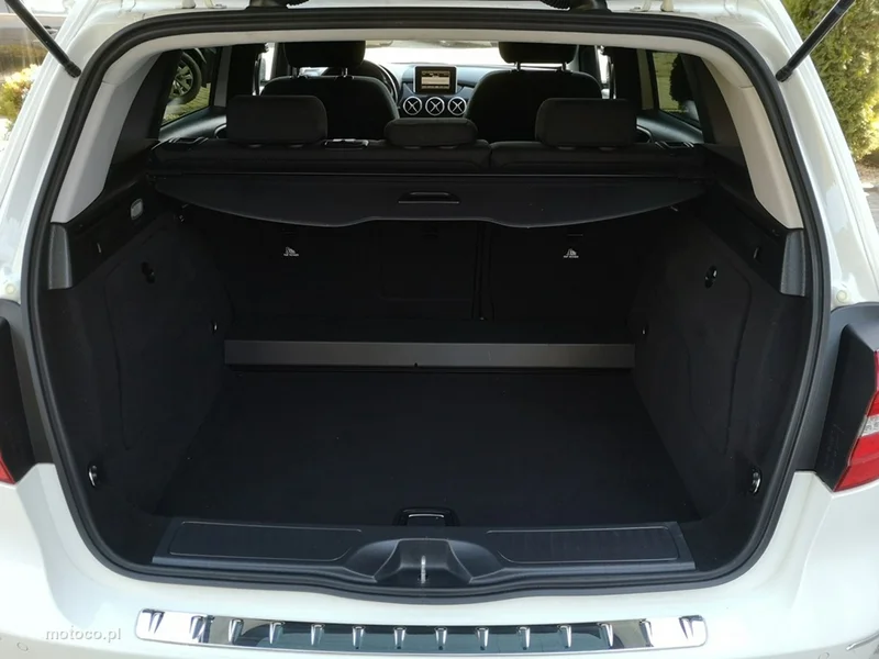 Mercedes-Benz Klasa B W246 B 180 24