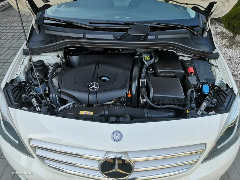 Mercedes-Benz Klasa B W246 B 180 26