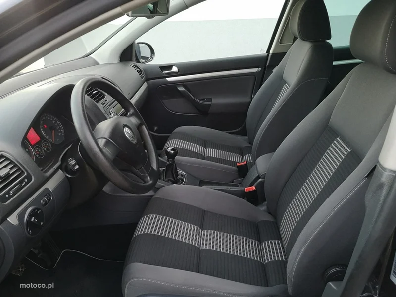 Volkswagen Golf V 15