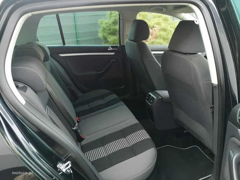 Volkswagen Golf V 17