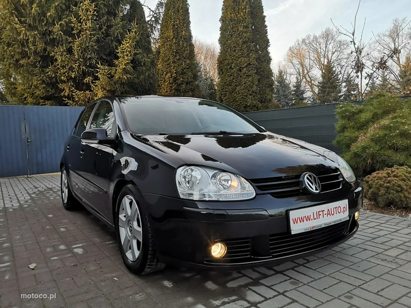 Volkswagen Golf V 3