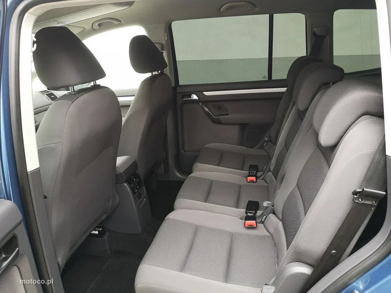 Volkswagen Touran 1T 17