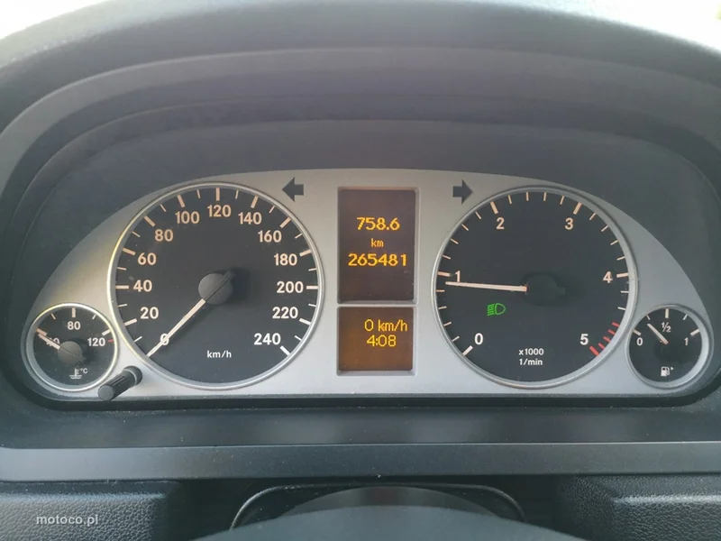 Mercedes-Benz Klasa B W245 B 180 13