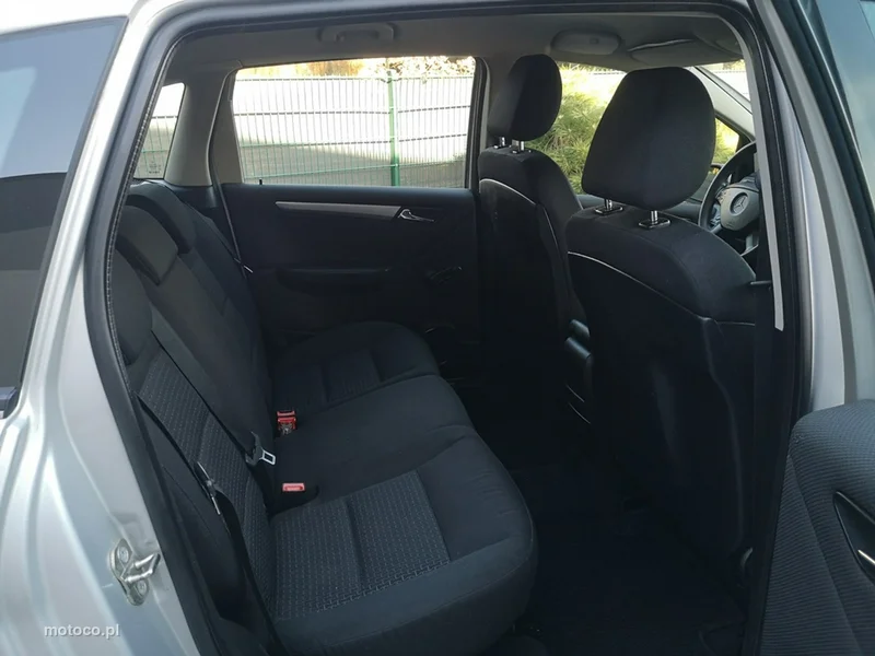 Mercedes-Benz Klasa B W245 B 180 18