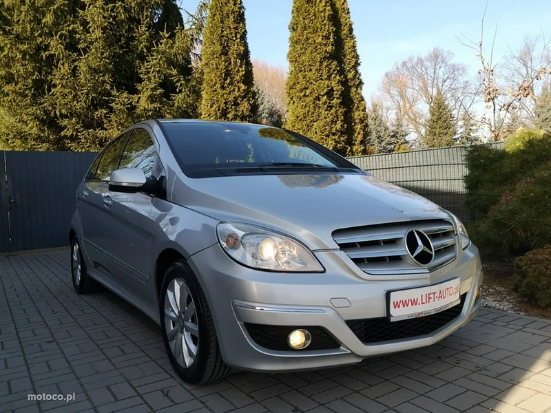 Mercedes-Benz Klasa B W245 B 180 3