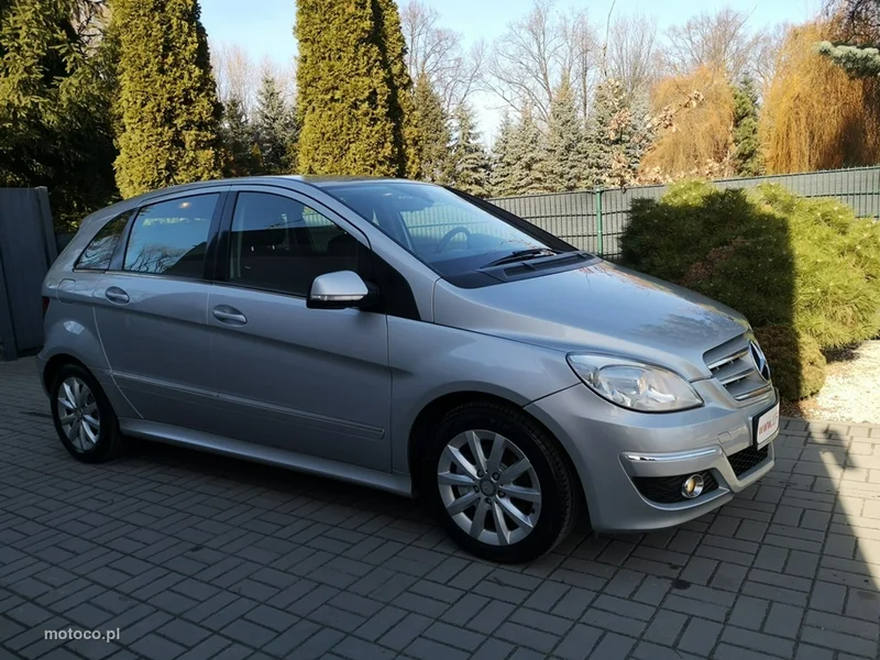 Mercedes-Benz Klasa B W245 B 180 4