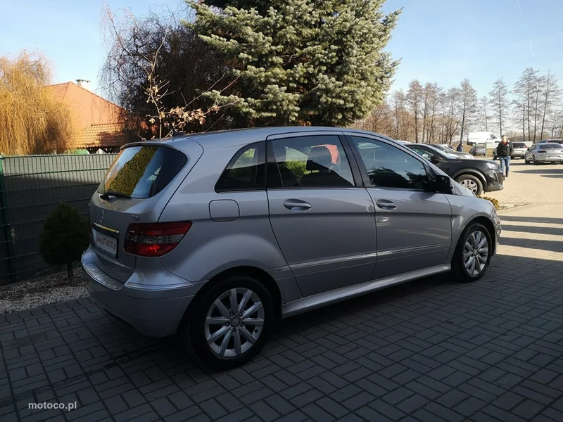 Mercedes-Benz Klasa B W245 B 180 5