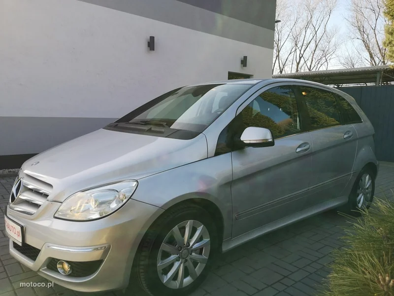 Mercedes-Benz Klasa B W245 B 180 10