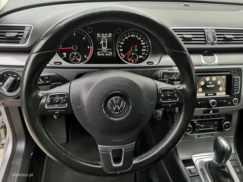 Volkswagen Passat B7 14