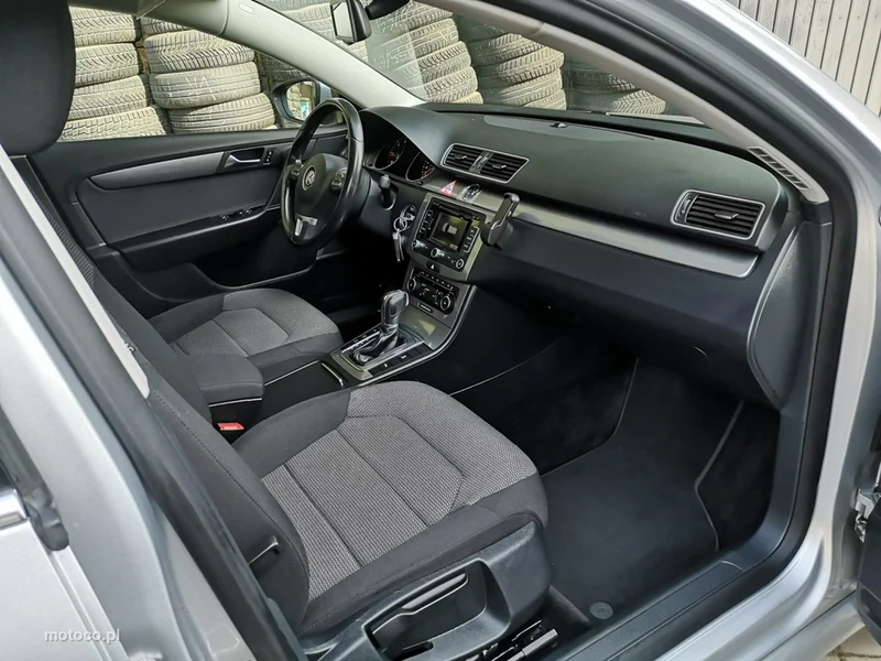 Volkswagen Passat B7 22