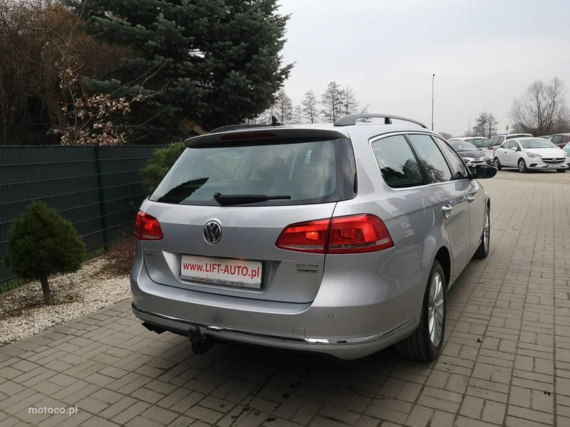 Volkswagen Passat B7 6