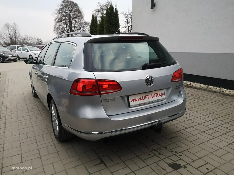 Volkswagen Passat B7 8