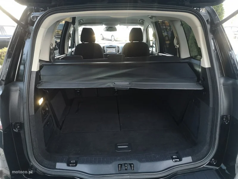 Ford Galaxy III 25