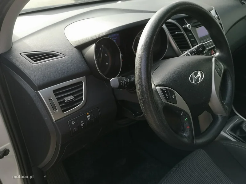 Hyundai i30 12