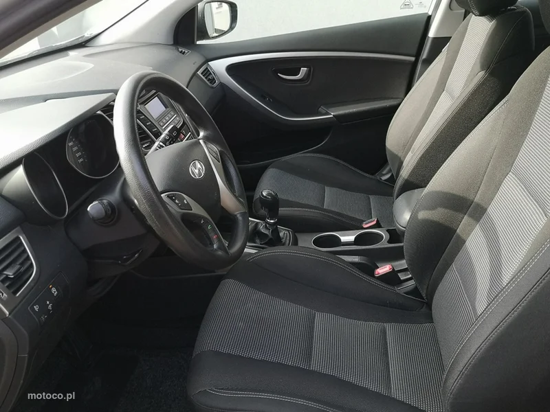 Hyundai i30 16