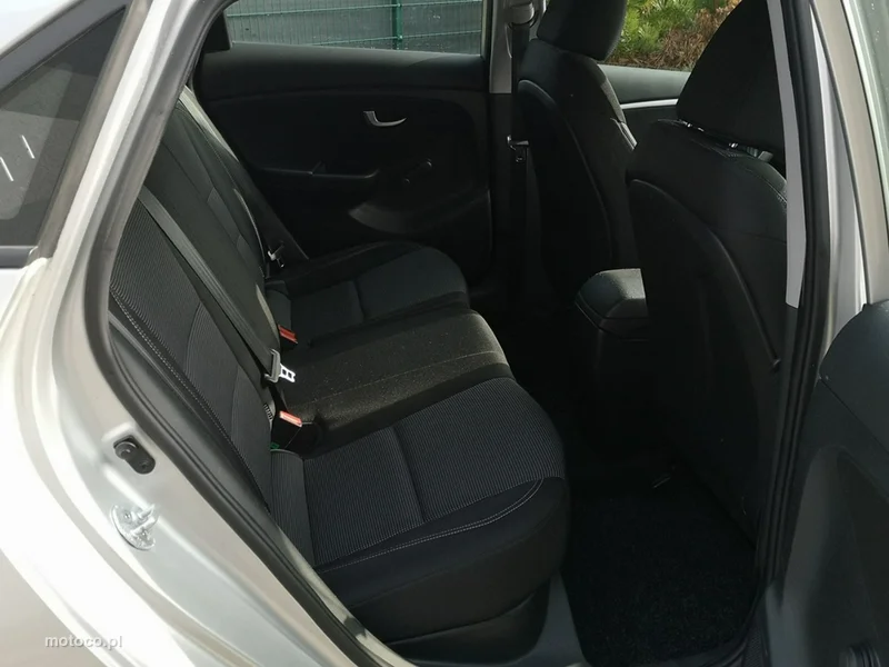 Hyundai i30 18