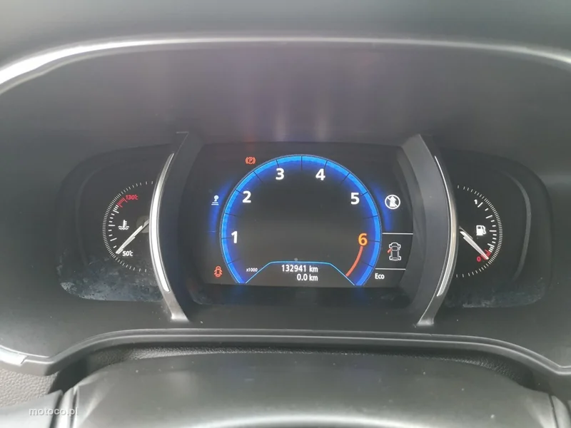 Renault Megane IV 13