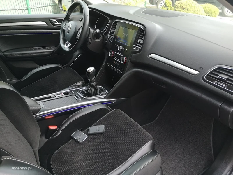 Renault Megane IV 21