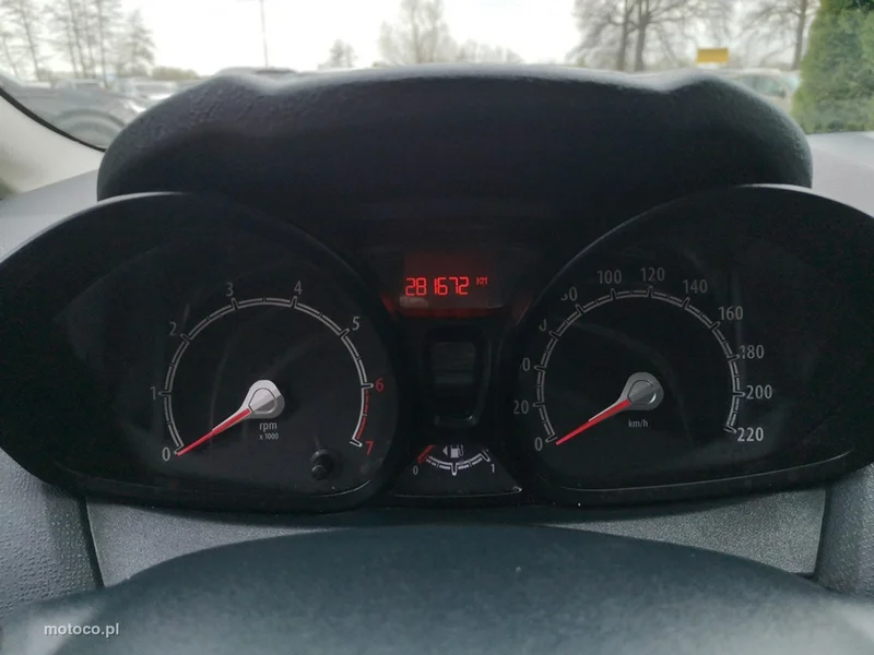 Ford Fiesta VI 13