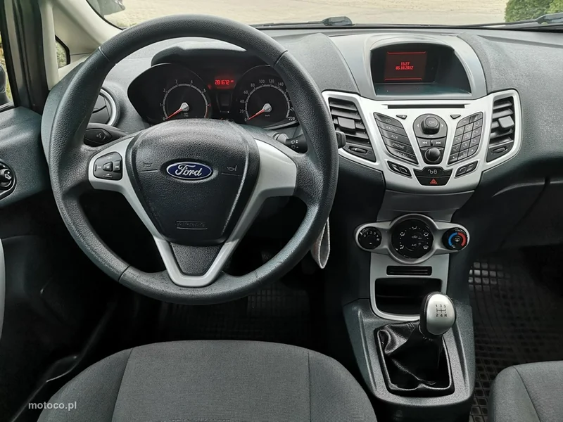 Ford Fiesta VI 14