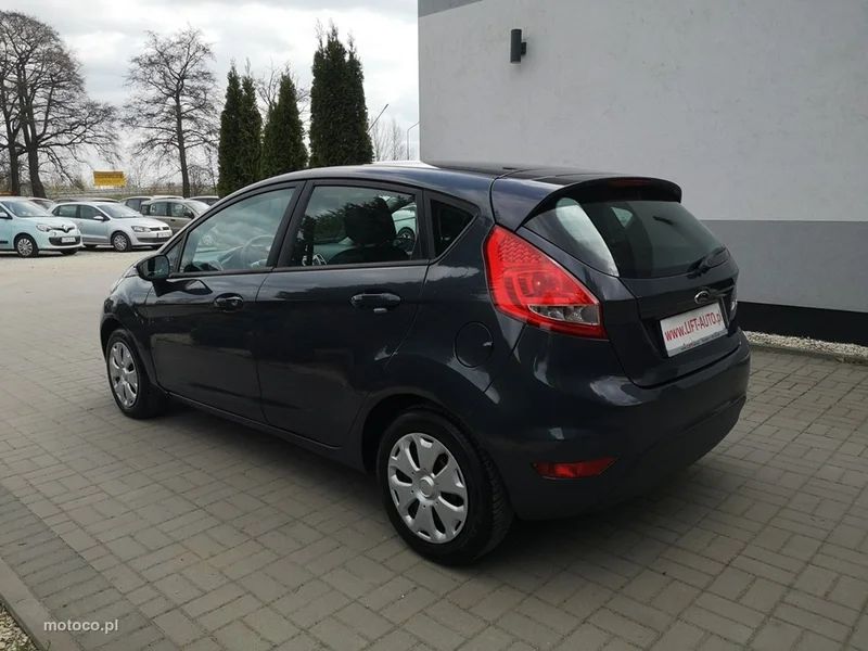 Ford Fiesta VI 9