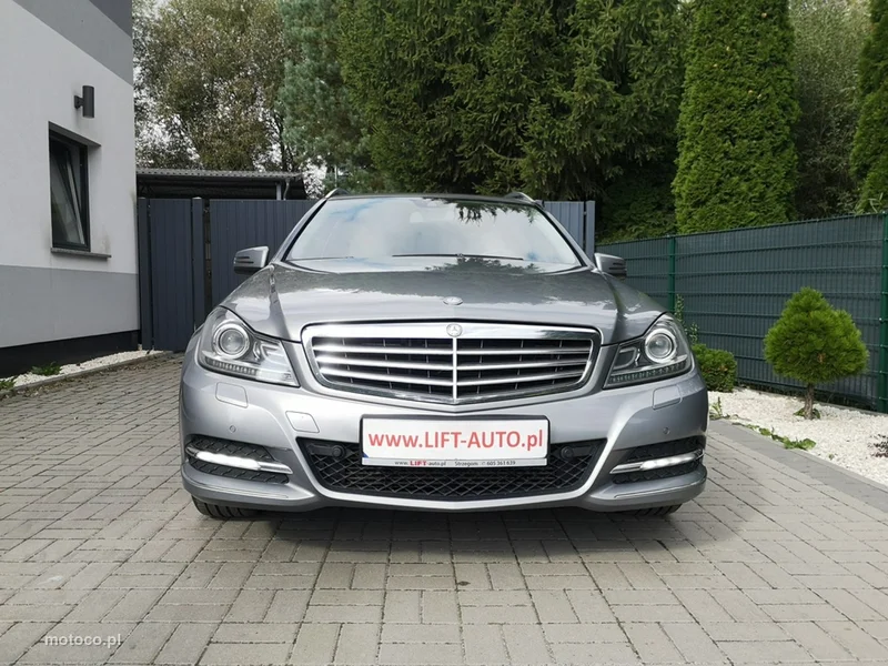 Mercedes-Benz Klasa C W204 C 200 2