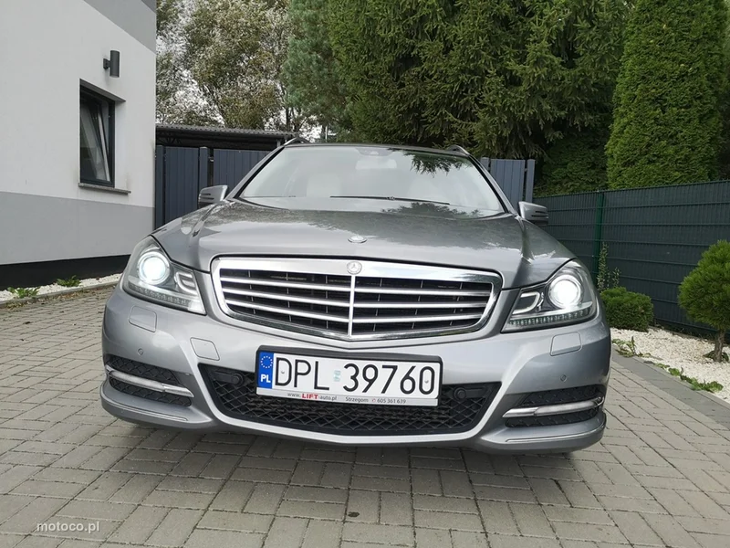 Mercedes-Benz Klasa C W204 C 200 3