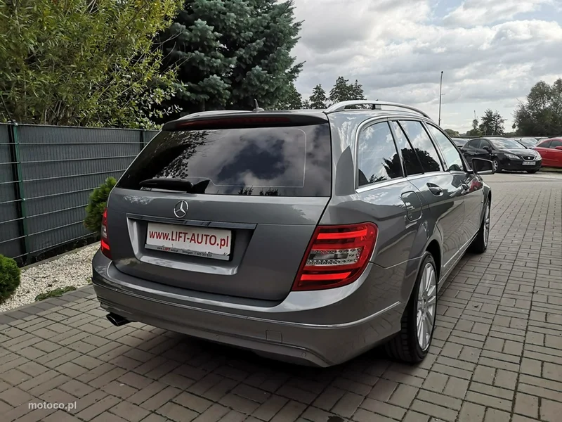 Mercedes-Benz Klasa C W204 C 200 7