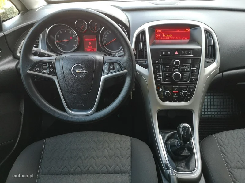 Opel Astra J 15