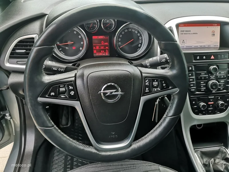 Opel Astra J 14