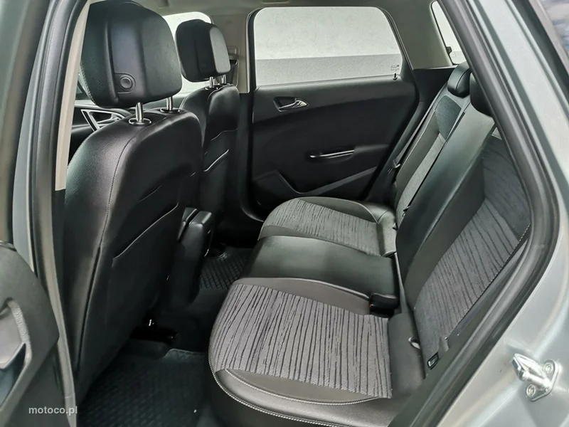 Opel Astra J 18