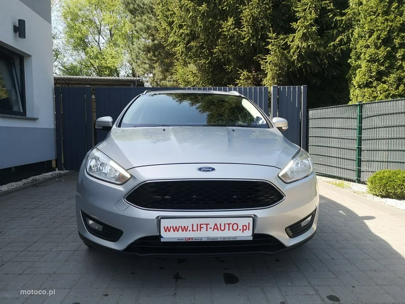 Ford Focus III 2