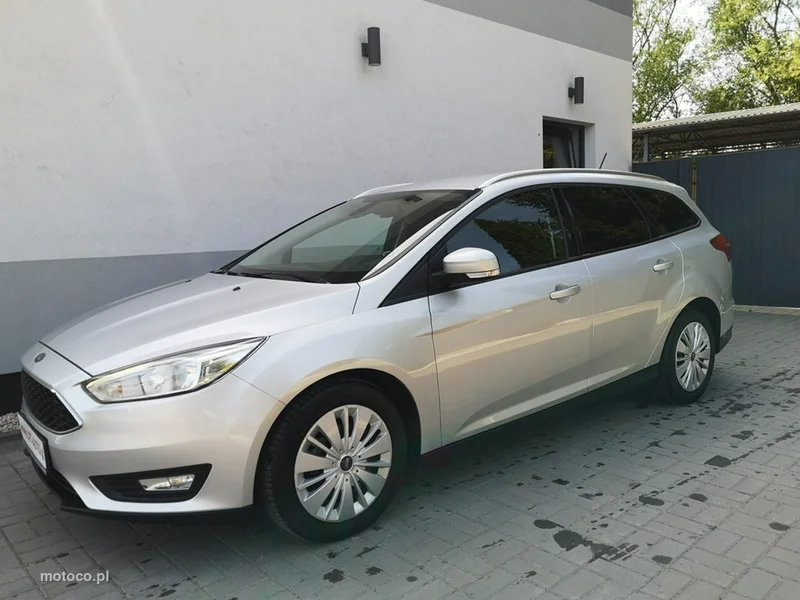 Ford Focus III 11