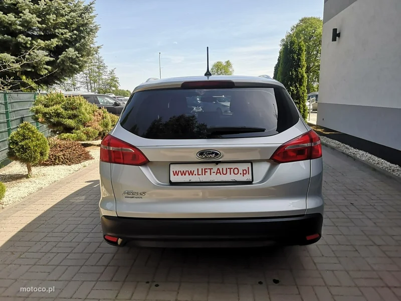 Ford Focus III 8