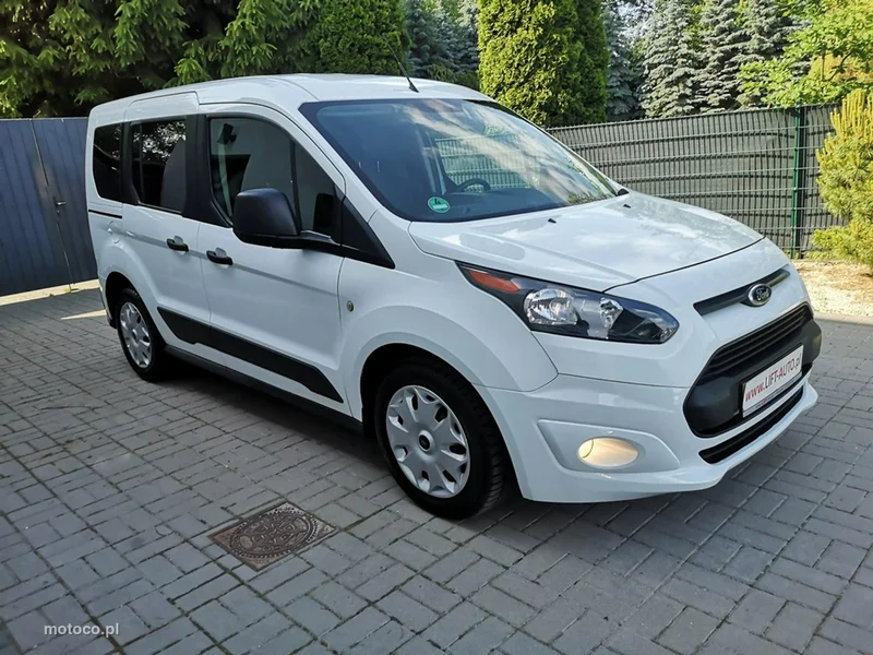 Ford Transit Connect 4