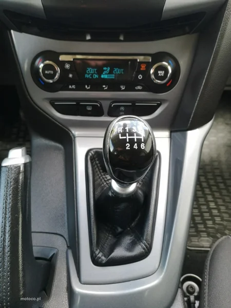 Ford Focus III 13