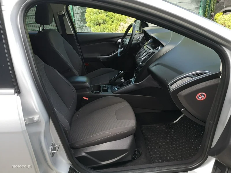 Ford Focus III 17