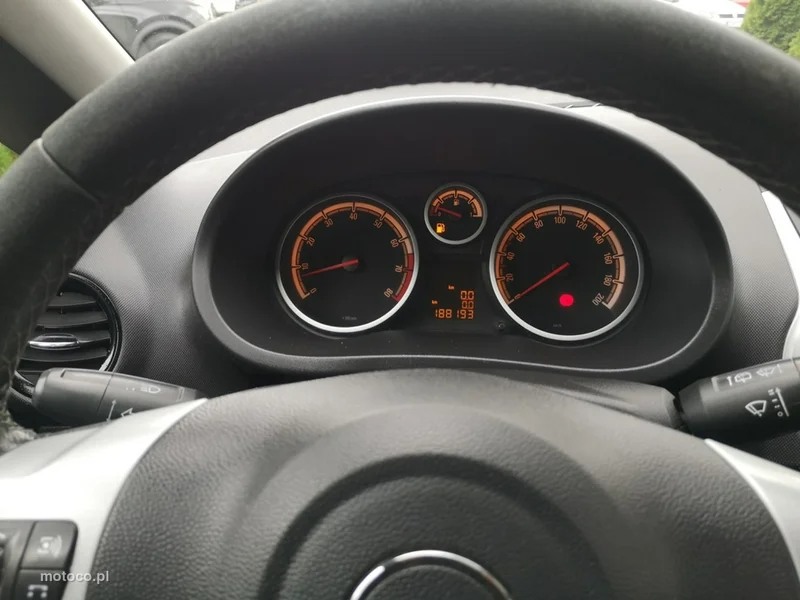 Opel Corsa D 13