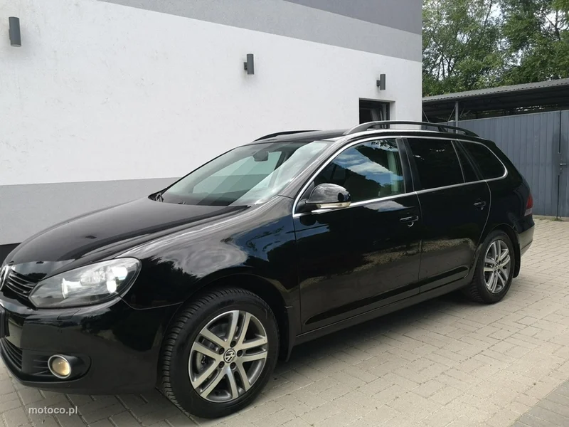 Volkswagen Golf VI 10