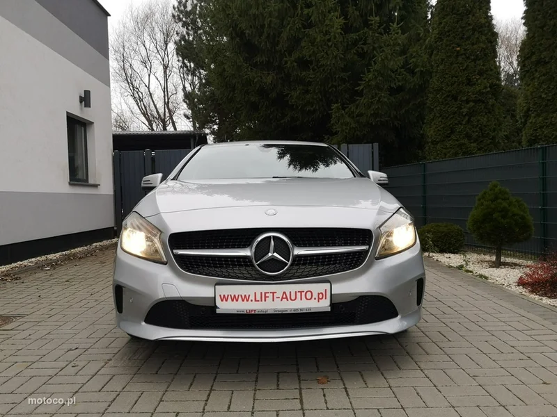Mercedes-Benz Klasa A W176 A 180 2