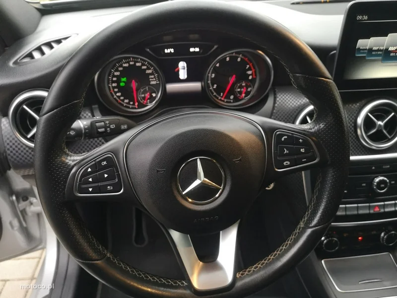 Mercedes-Benz Klasa A W176 A 180 14