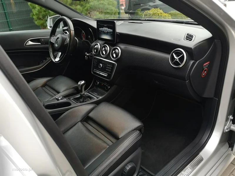 Mercedes-Benz Klasa A W176 A 180 20